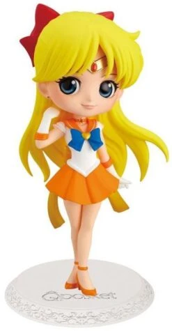 BANPRESTO Sailor Moon Eternal Q Posket Super Sailor Venus Ve